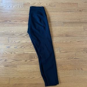 Fabletics power hold Capri leggings